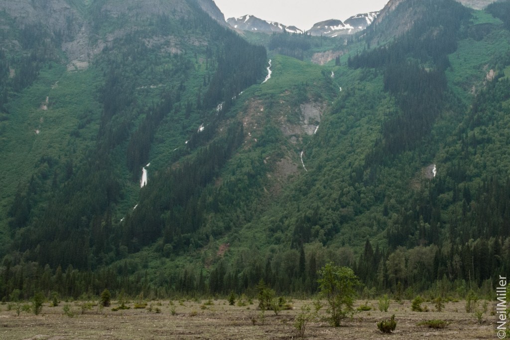 Valley of 1000 Falls